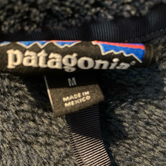 Women’s Patagonia pullover - Picture 3 of 3